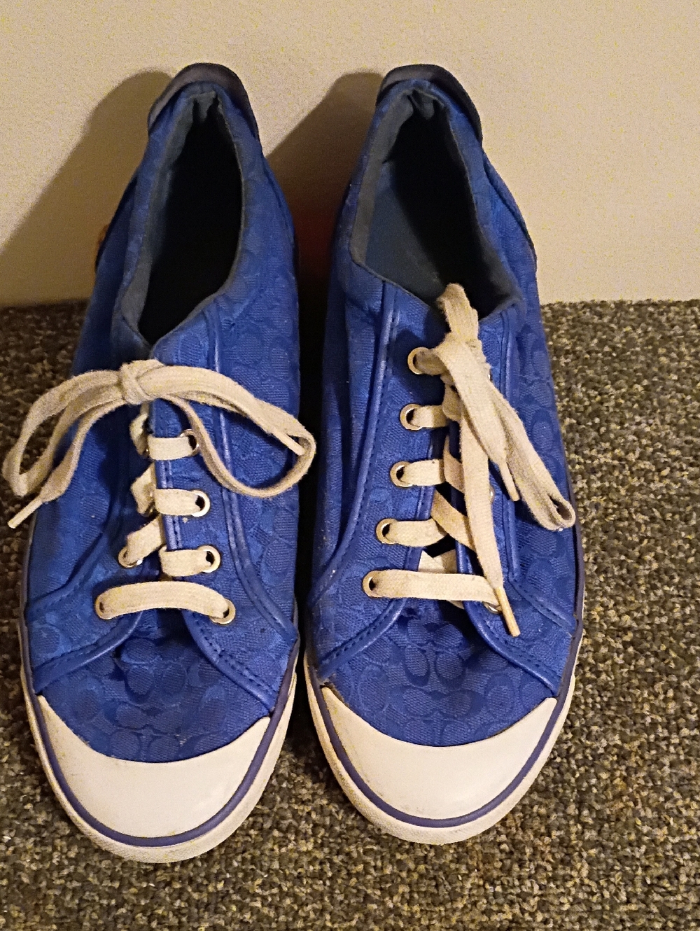 Coach  Barrett Women's Lace-Up Canvas Sneakers Size 11